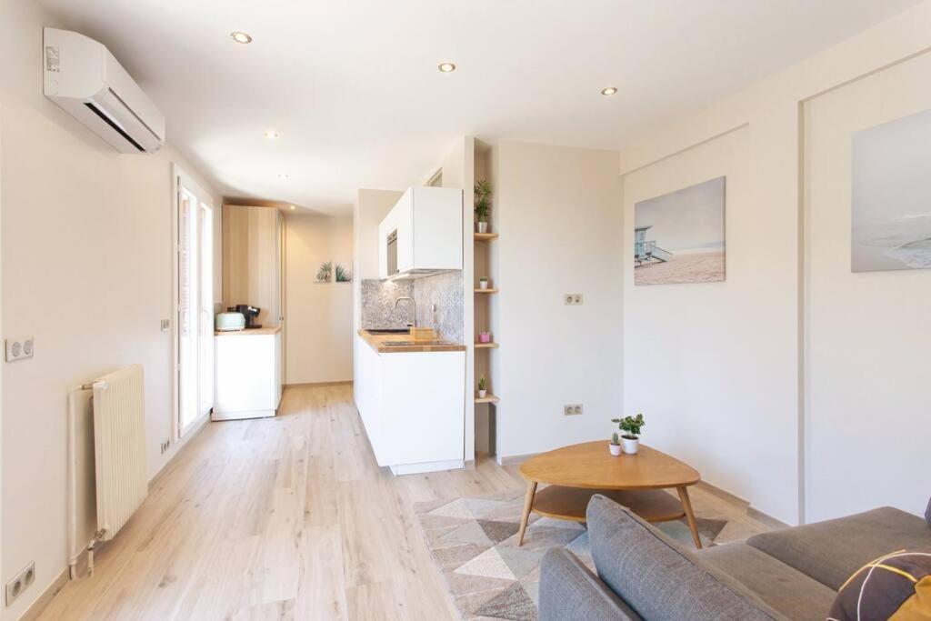 L36 Sea View Terrace 10min Walking To Sea/parking & Ac Apartment *