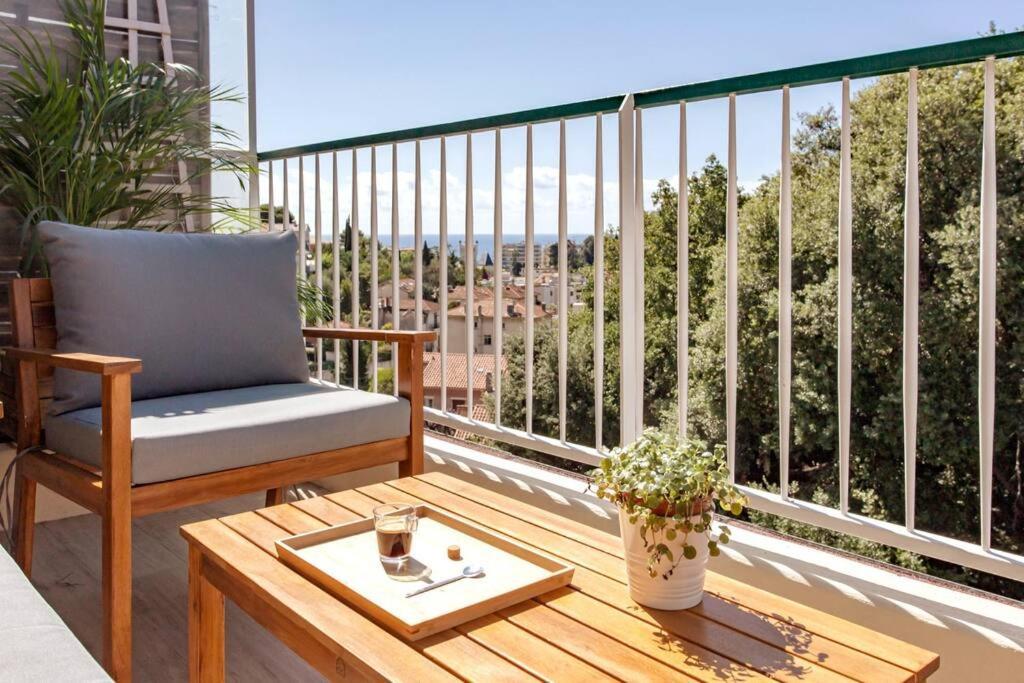 Appartamento L36 Sea View Terrace 10min Walking To Sea/parking & Ac Nizza